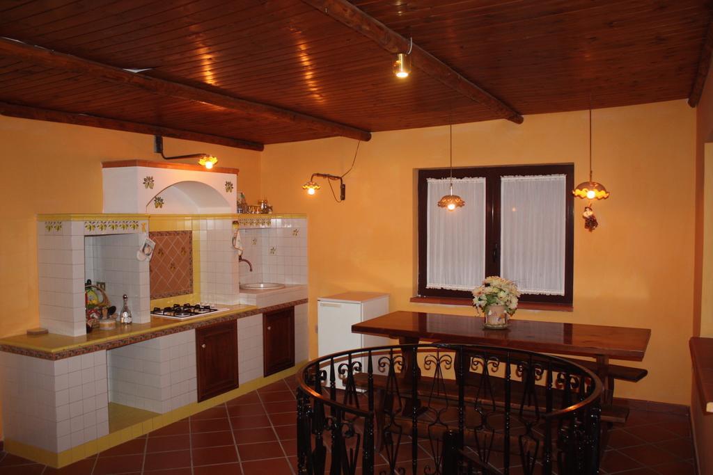 גראגנאנו Villa Delle Camelie מראה חיצוני תמונה